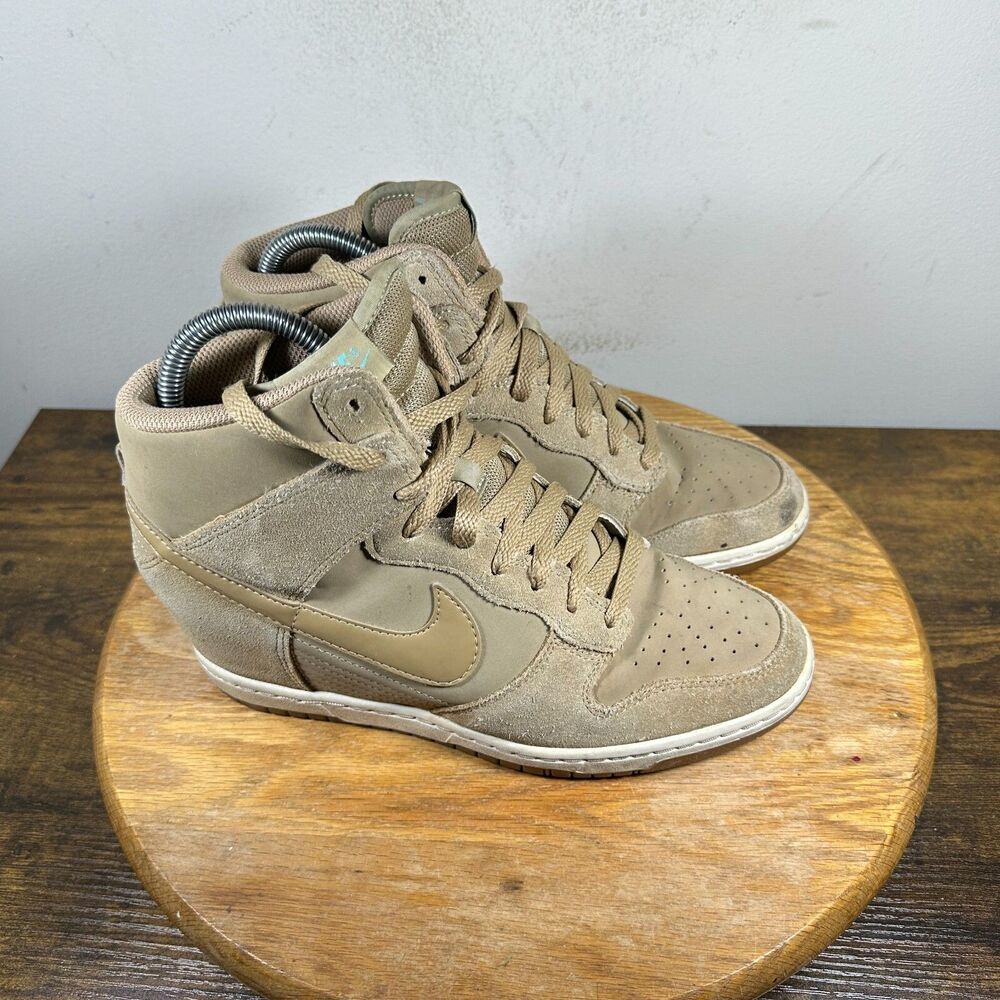 Nike Dunk Sky HI Essential Desert Camo Shoes Women's Size 9 644877-200